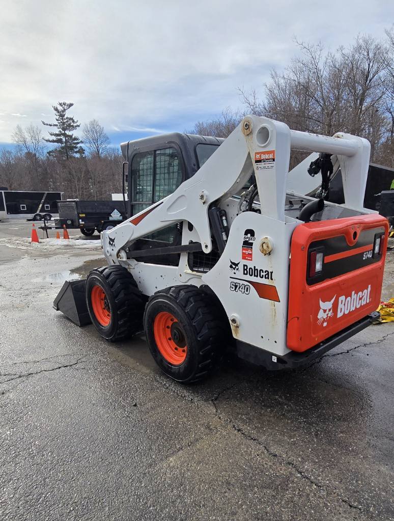 2023 BOBCAT S740 in Vaughan Ontario, CA