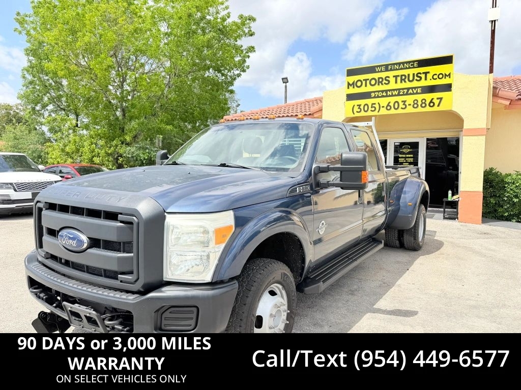 2015 FORD F350 XLT in Miami, FL