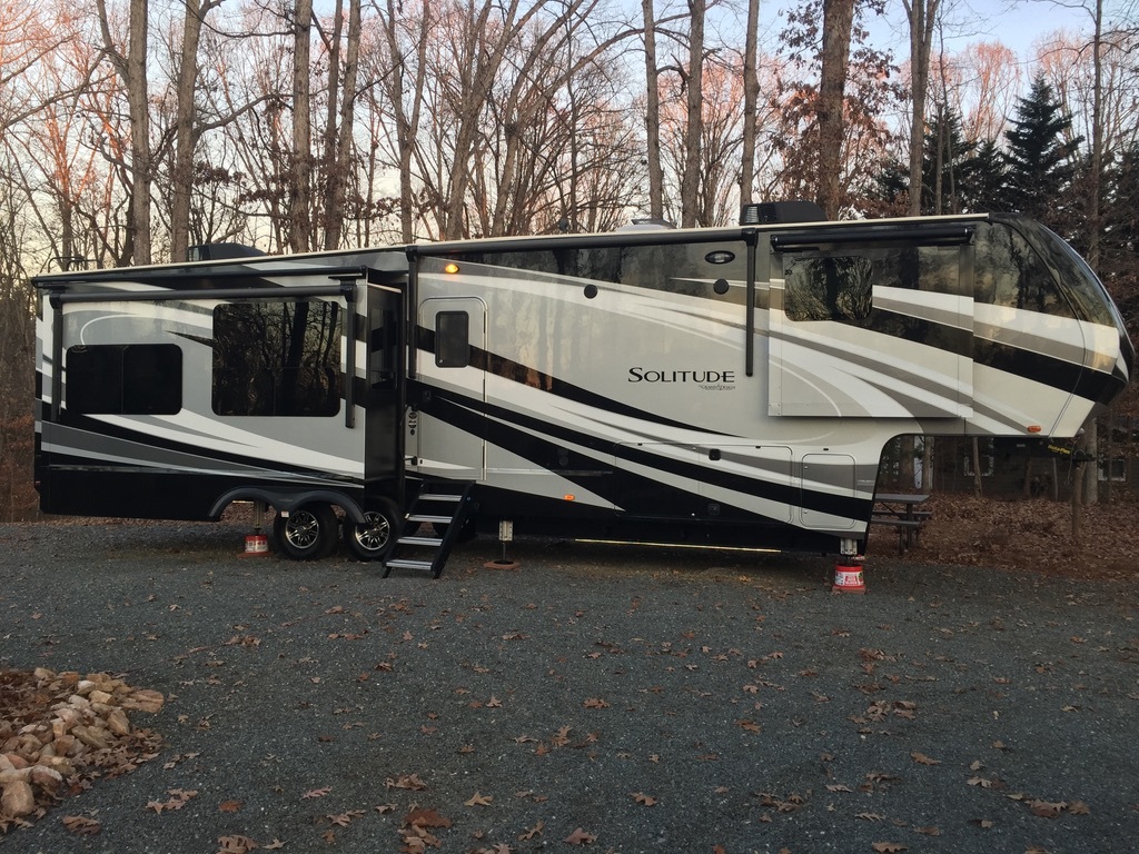 2019 Grand Design SOLITUDE 385GK-R RV