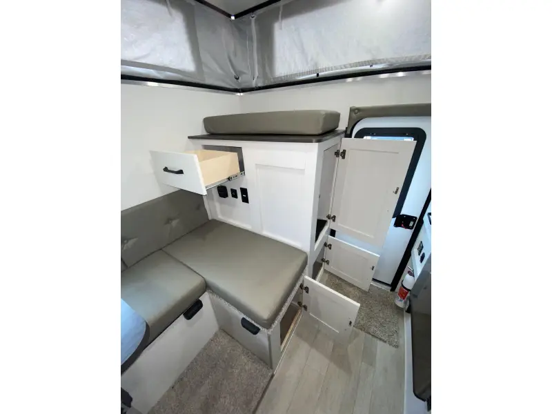 2026 PALOMINO Real Lite SS-1605