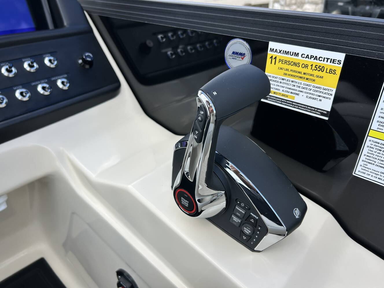 A photo of this 2026 Alera Marine Group Model M 23L
