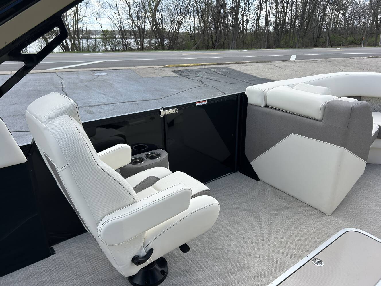 A photo of this 2026 Alera Marine Group Model M 23L