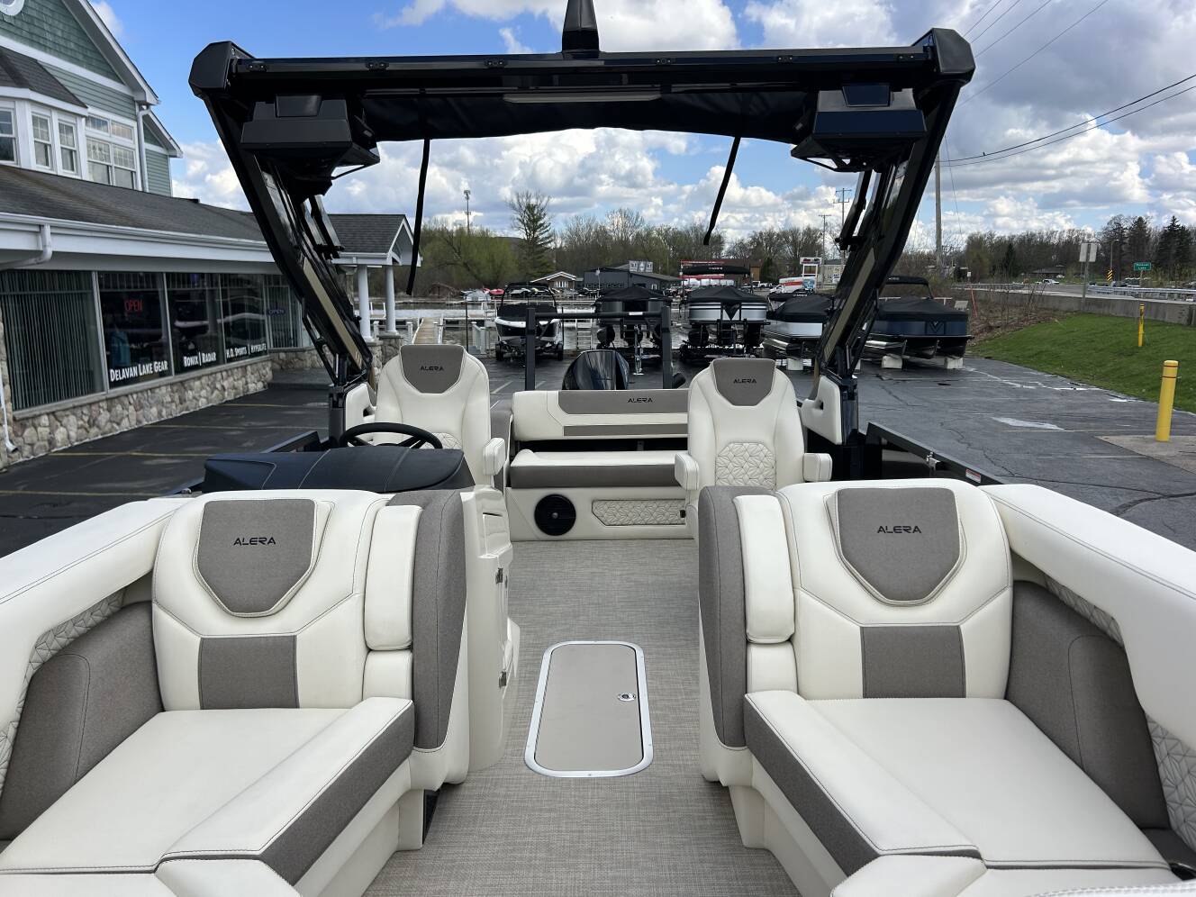 A photo of this 2026 Alera Marine Group Model M 23L