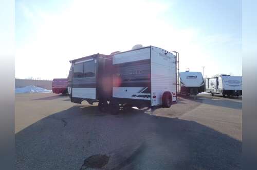 2023 Grand Design TRANSCEND-Xplor 200MK in mt clemens MI