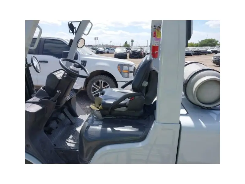 2021 UNICARRIER MUG1F2A30LV