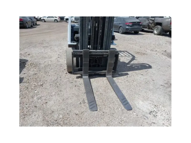 2021 UNICARRIER MUG1F2A30LV