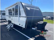 Travel Trailers: An RV Buyer Basics Guide image