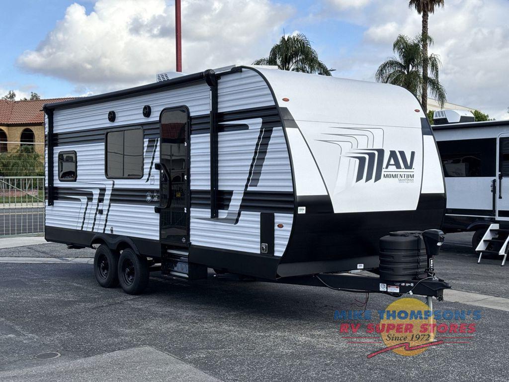 2026 Grand Design Momentum MAV 22MAV in santa fe springs CA