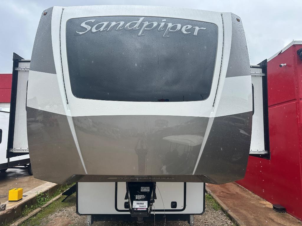 2022 Forest River Rv Sandpiper Luxury 379FLOK in houston TX
