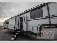 2025 Coachmen Chaparral 375BAF Review image