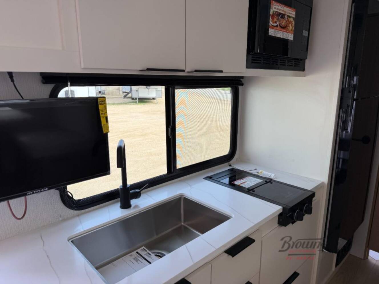 A photo of this 2026 Winnebago Micro Minnie 2100BH