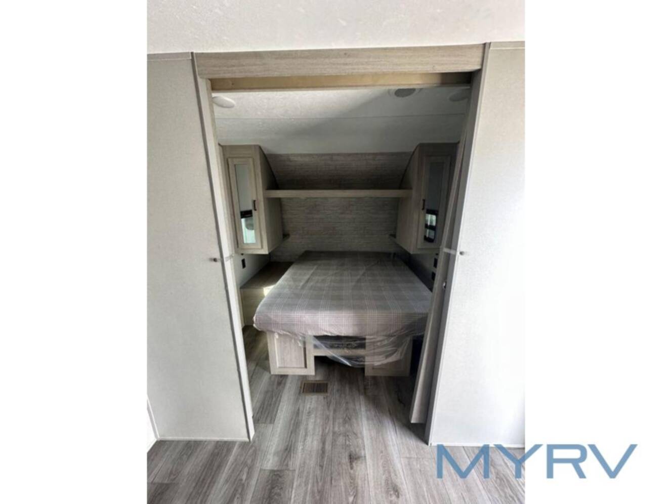 A photo of this 2026 Coachmen Rv Catalina Summit Series 8 231BHS