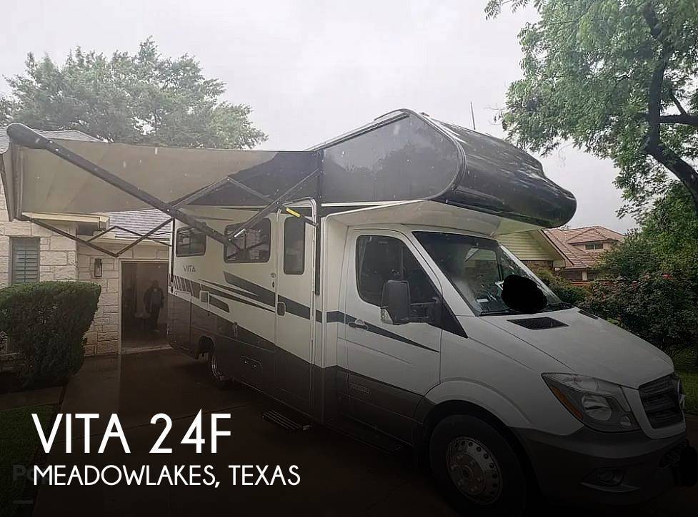 2020 Winnebago Vita 24F in meadowlakes TX