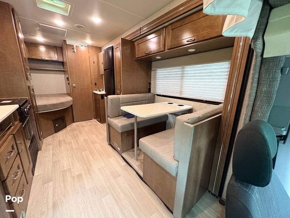 2020 Winnebago Vita 24F in meadowlakes TX