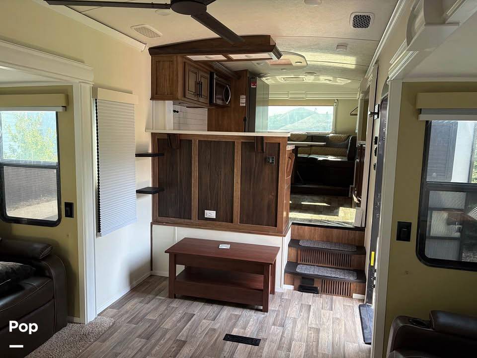 2018 Keystone Montana 3820 FK in sedalia CO