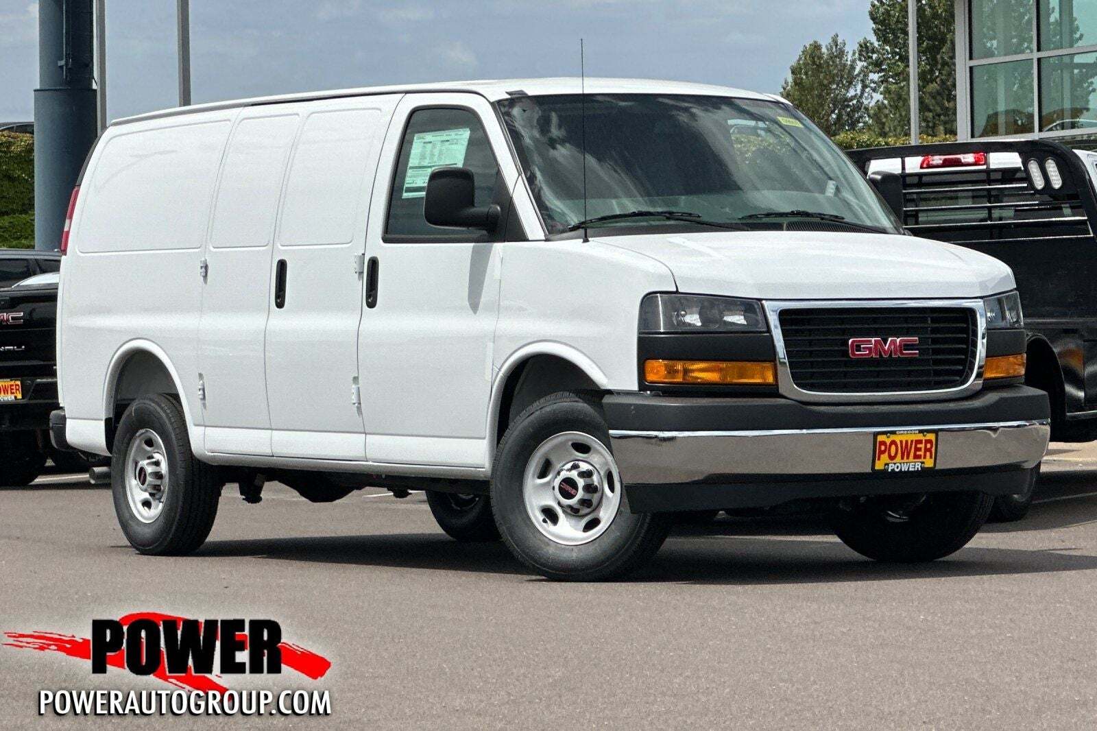 2026 GMC SAVANA in Sublimity, OR