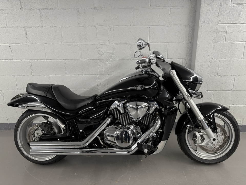 2006 Suzuki BLDV M109 M109R in Elmsford, NY
