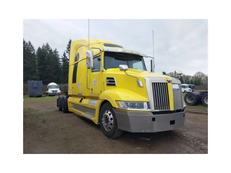2022 Western Star 5700