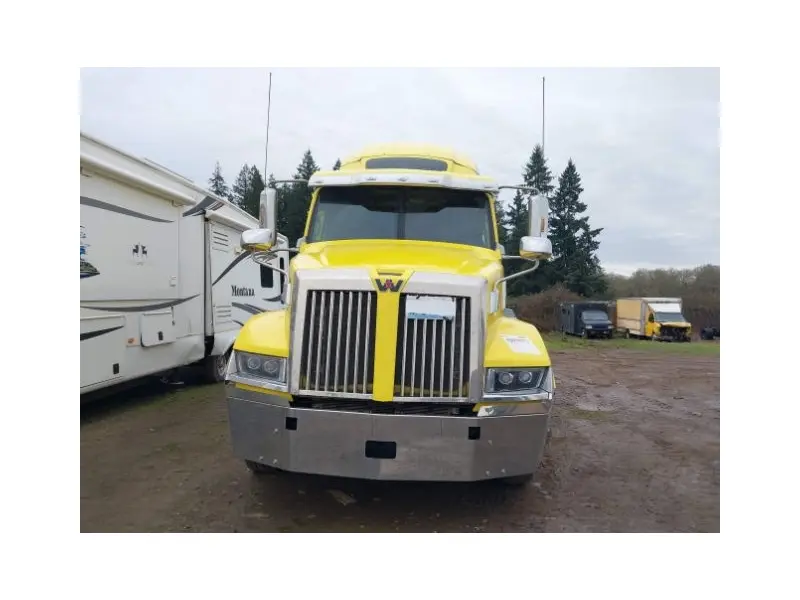 2022 Western Star 5700