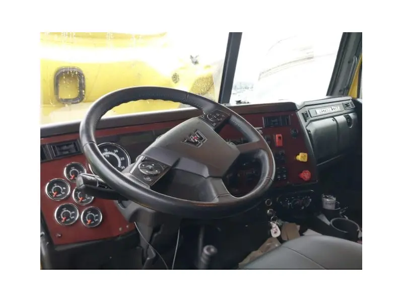 2022 Western Star 5700