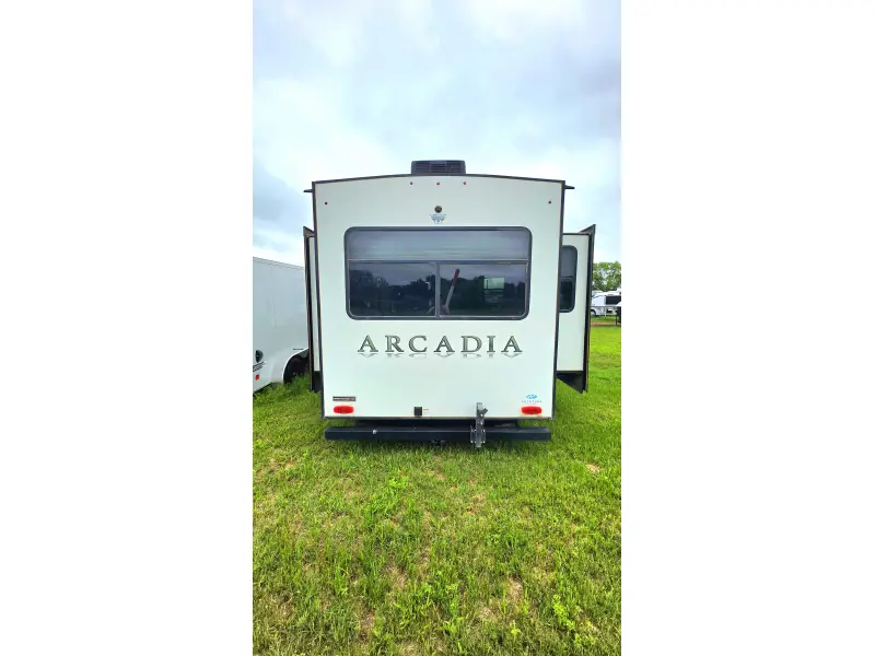 2022 Keystone Arcadia 370RL