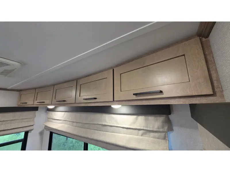 2022 Keystone Arcadia 370RL