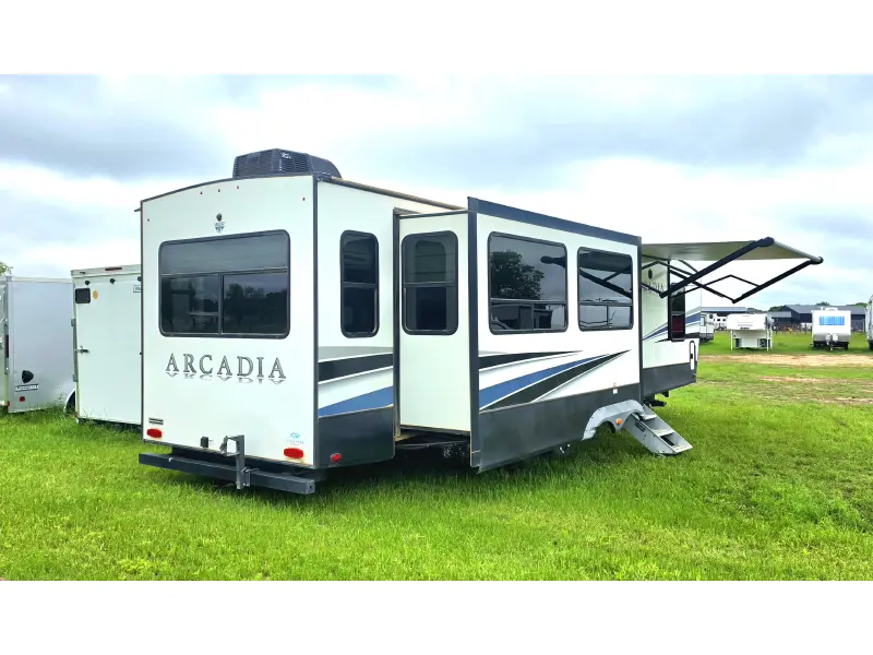 2022 Keystone Arcadia 370RL