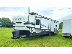 2022 Keystone Arcadia 370RL