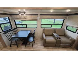 2022 Keystone Arcadia 370RL