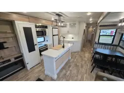 2022 Keystone Arcadia 370RL