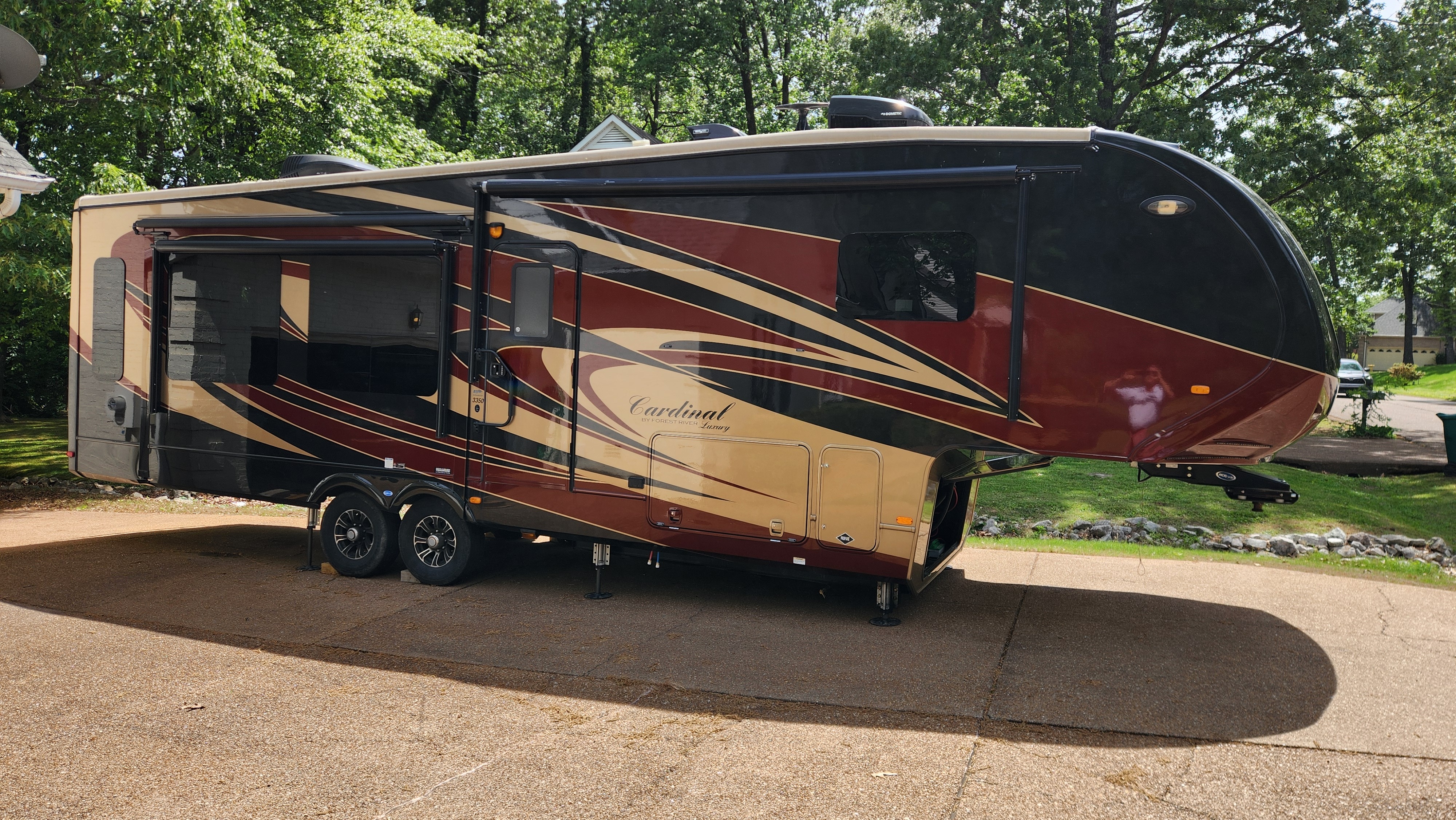 2019 Forest River CARDINAL LUXURY 3350RLX RV