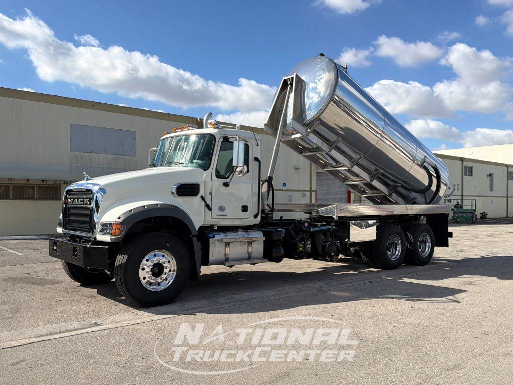 2026 MACK GRANITE in Hialeah, FL
