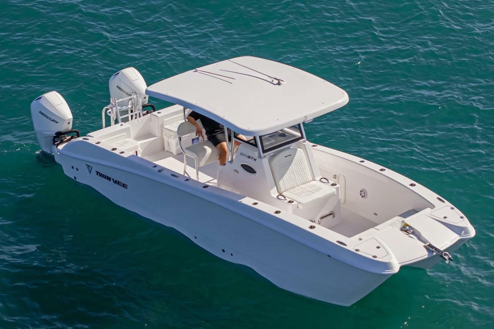 2026 Twin Vee 260 STX CC in fort lauderdale FL