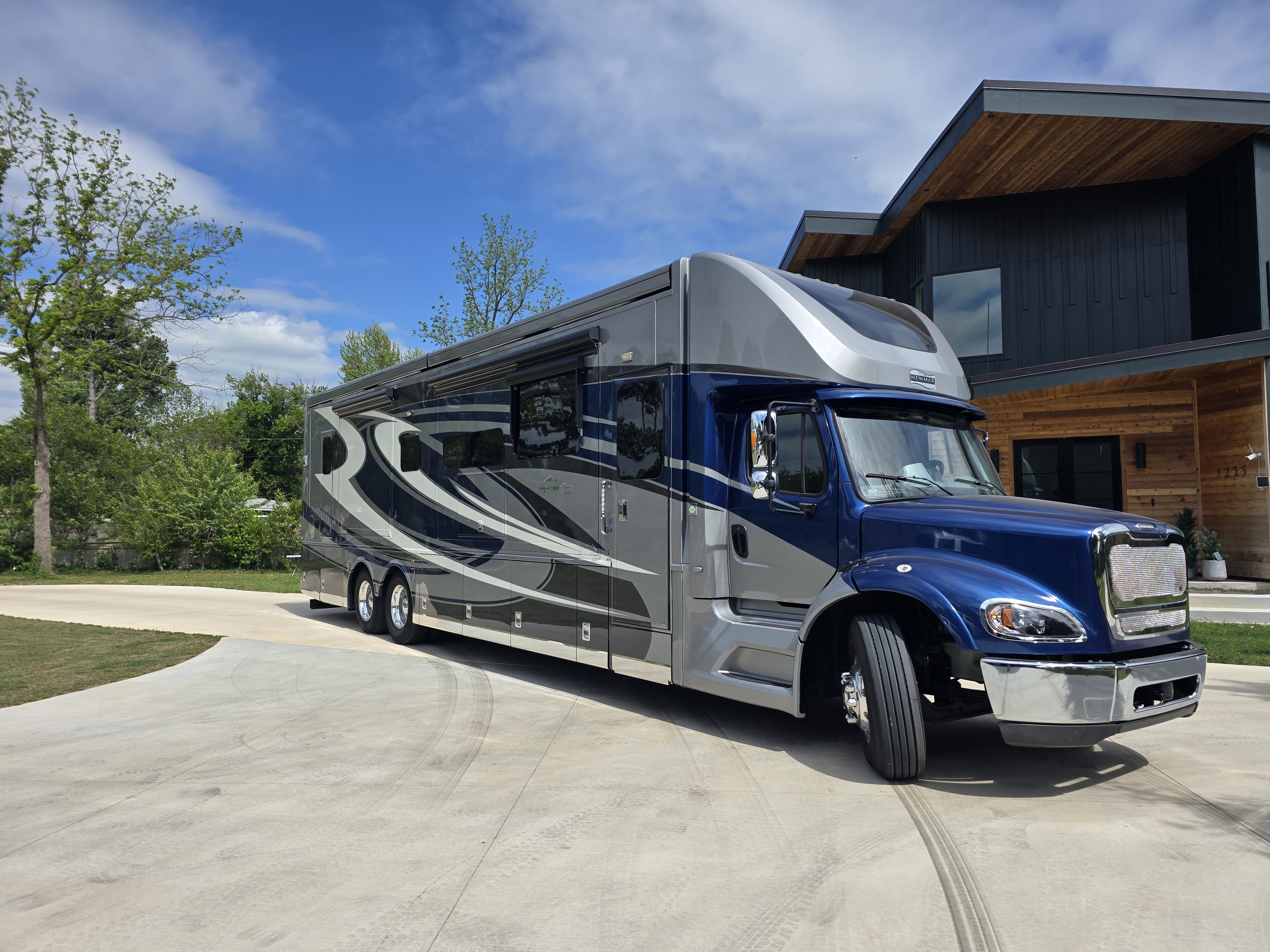 2020 Newmar SUPREME AIRE 4573 RV
