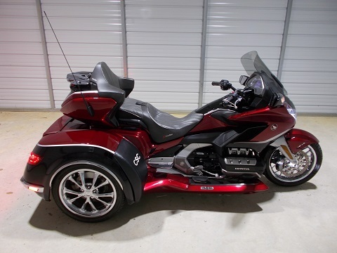 2021 Honda GOLD WING 1800 TOUR AUTOMATIC DCT in haleyville AL