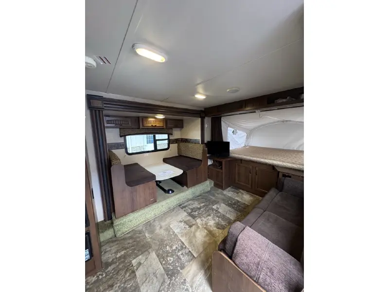2015 JAYCO JAY FEATHER X23F