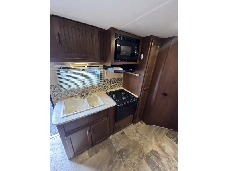 2015 JAYCO JAY FEATHER X23F