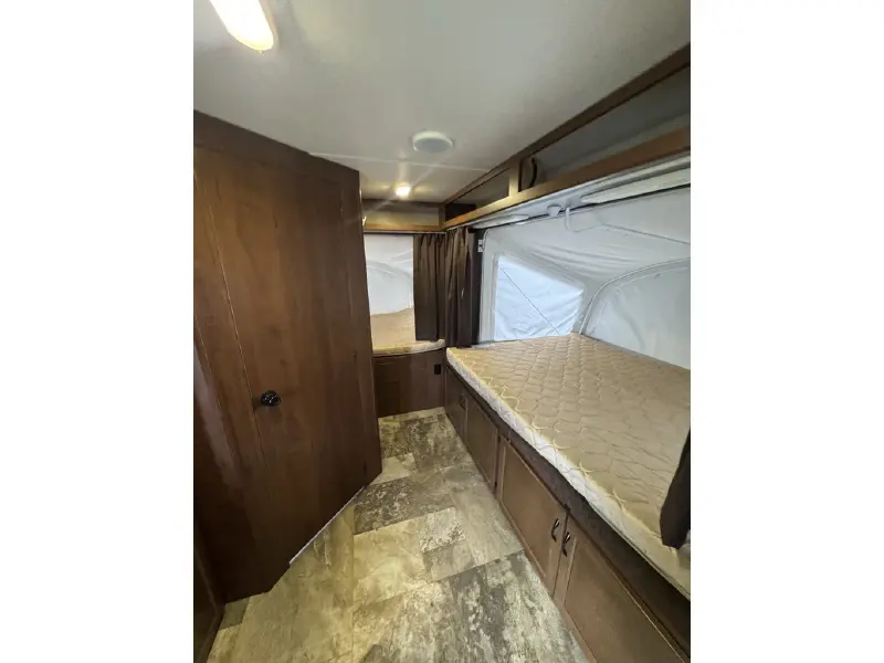2015 JAYCO JAY FEATHER X23F