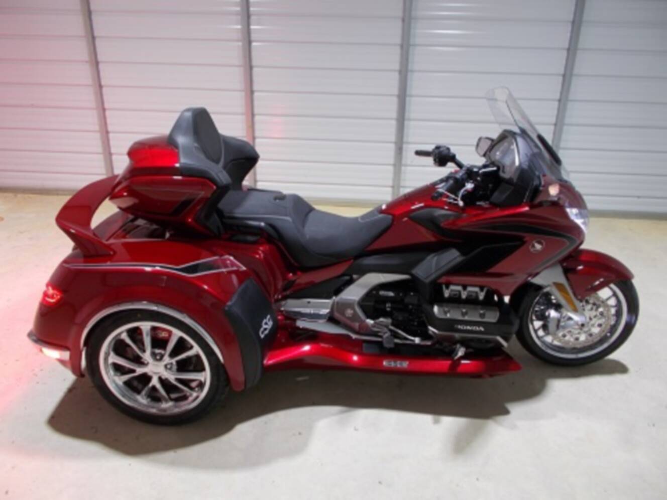 A photo of this 2026 Honda GOLD WING 1800 TRIKE
