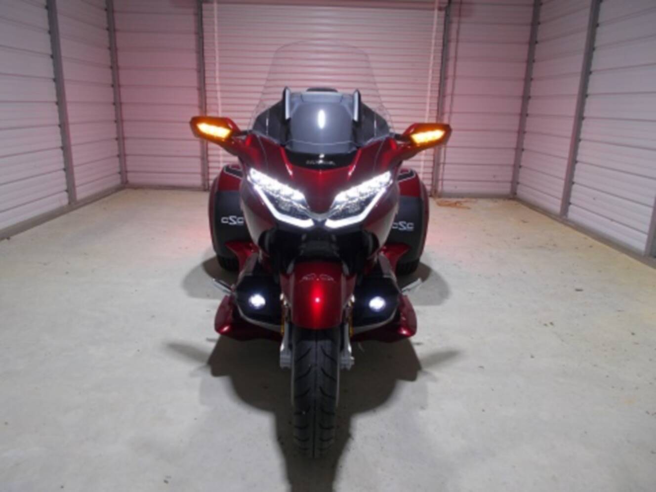 A photo of this 2026 Honda GOLD WING 1800 TRIKE