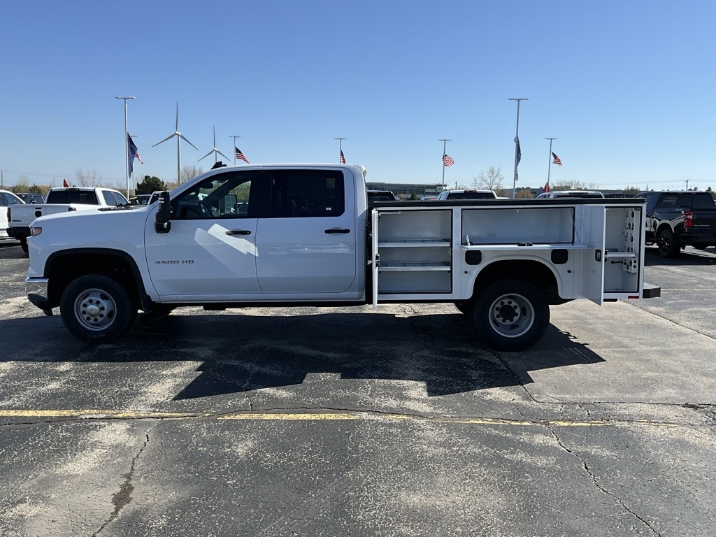 2026 CHEVROLET SILVERADO 3500HD in Mount Pleasant, WI
