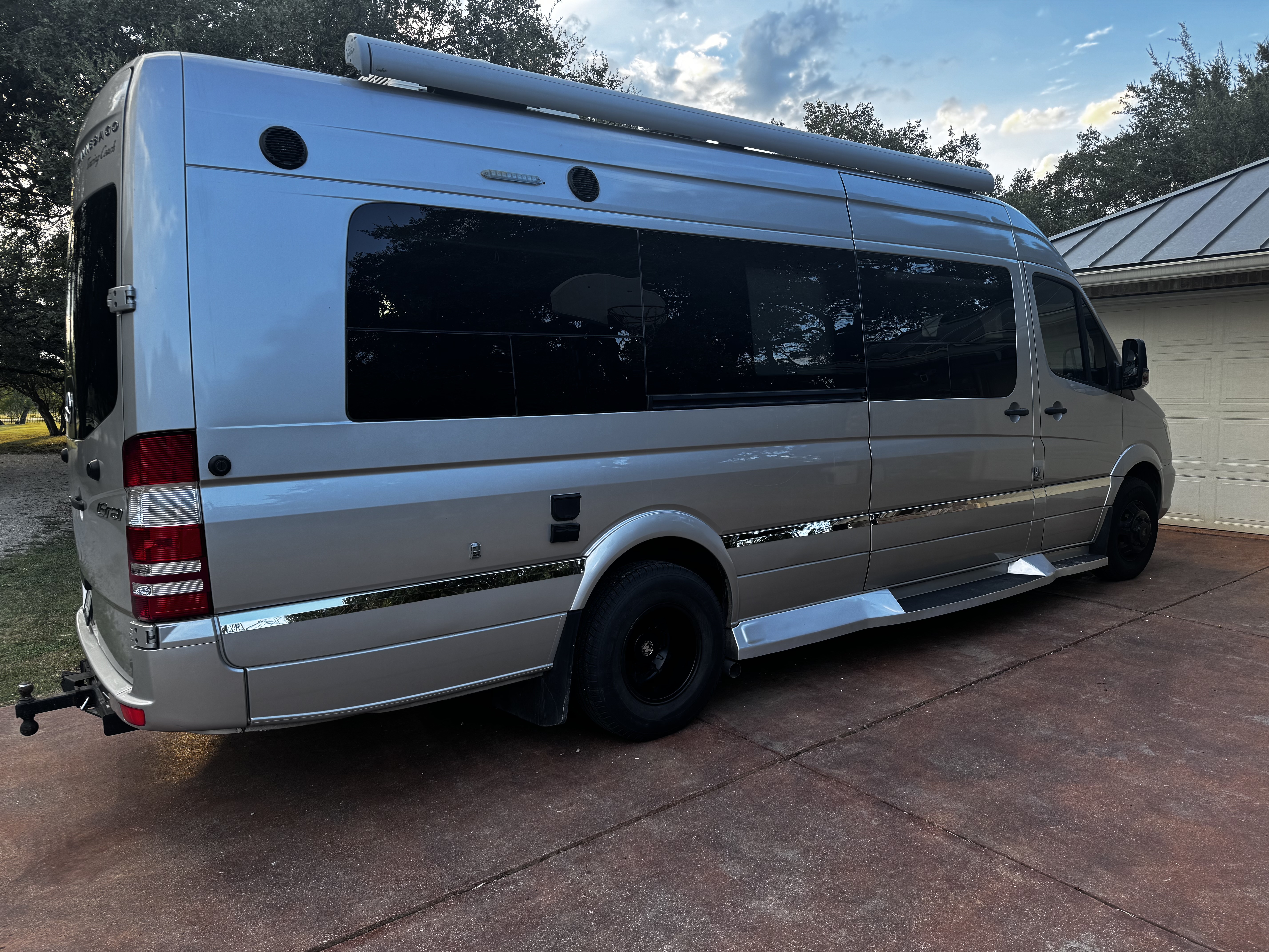 2015 Winnebago ERA 170A in bulverde TX