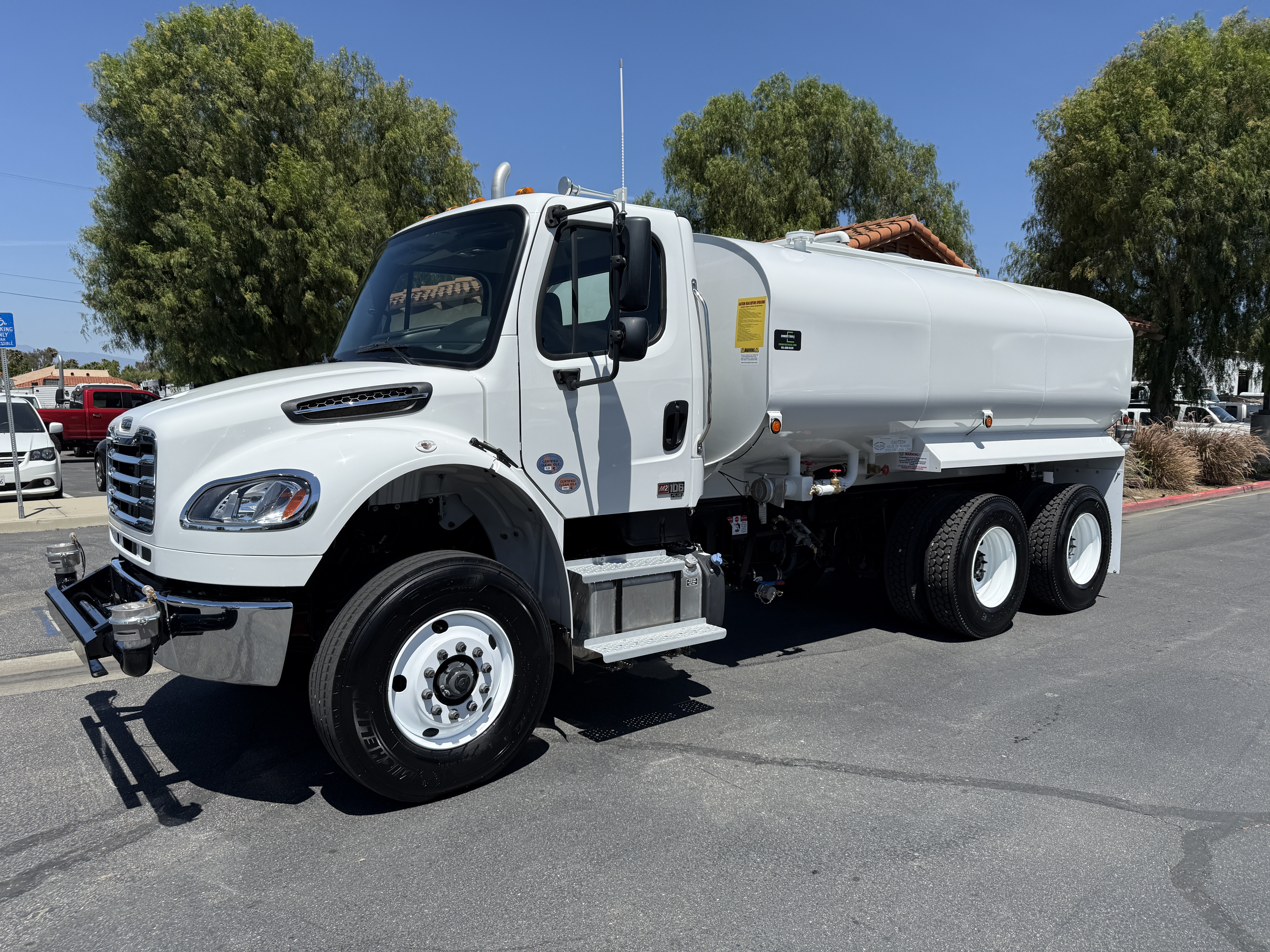 2025 FREIGHTLINER BUSINESS CLASS M2 in Norco, CA