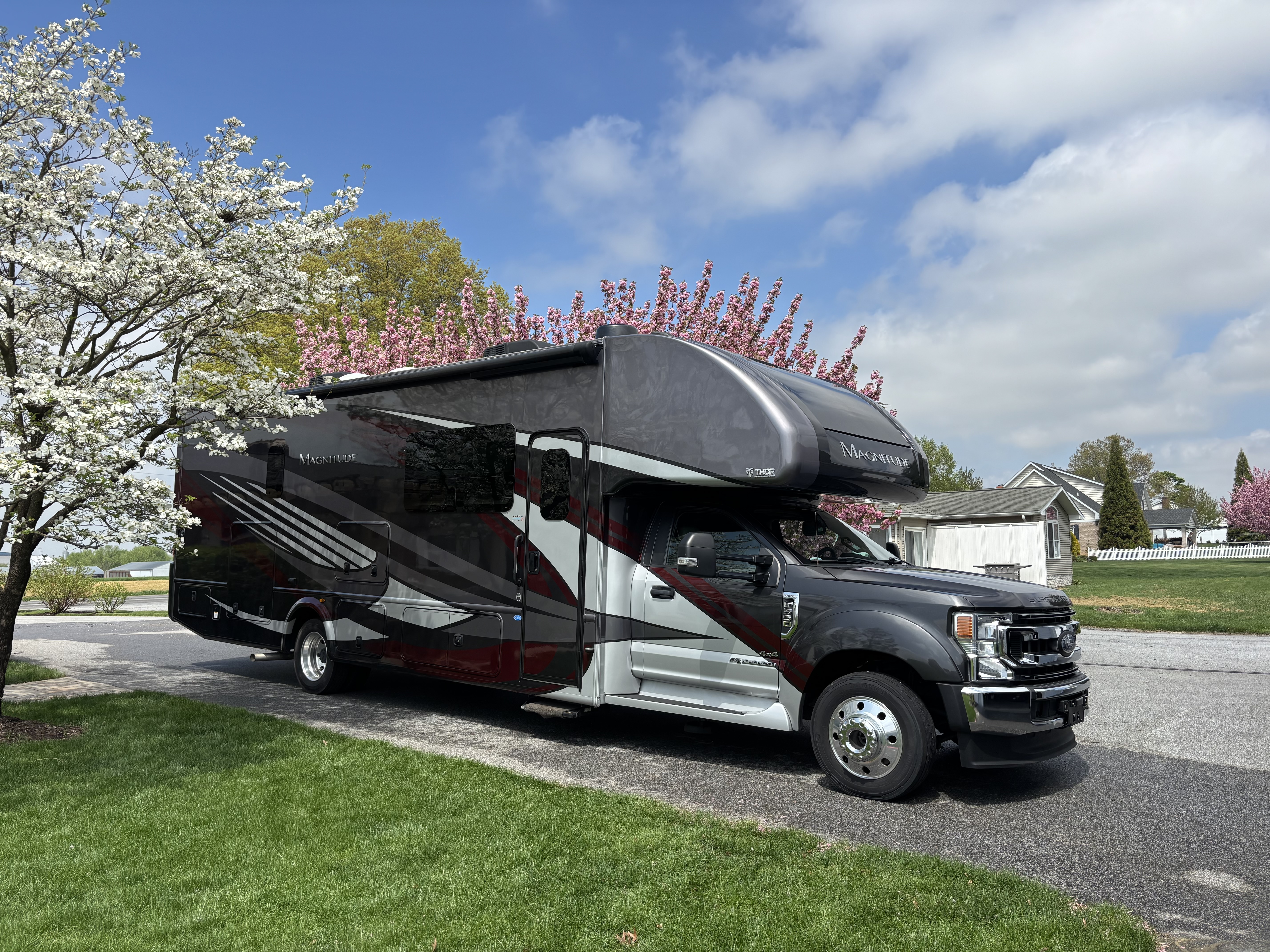 2021 Thor Motor Coach MAGNITUDE SUPER C SV34 RV