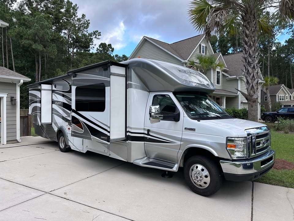 2016 Winnebago ASPECT 30J RV