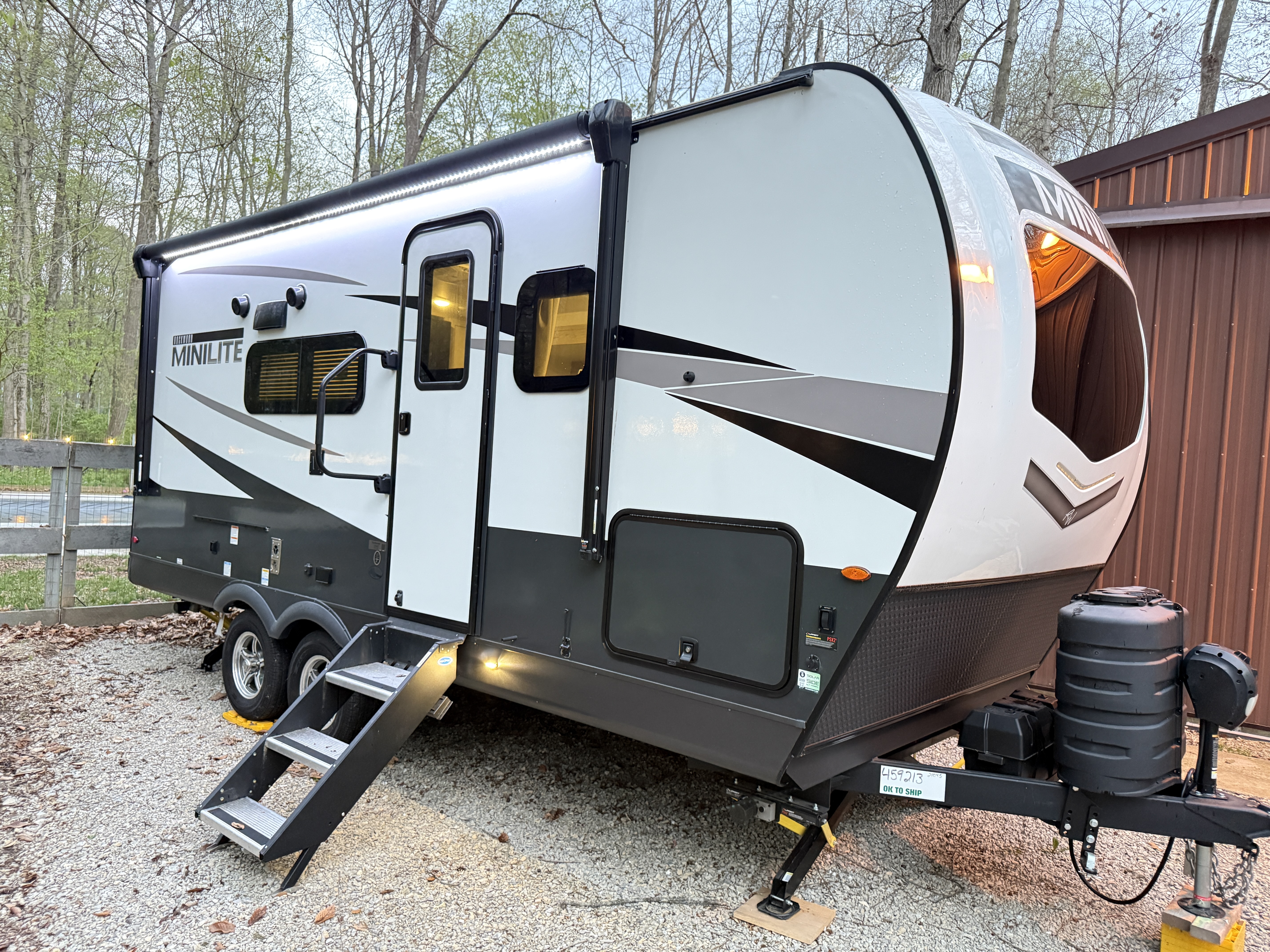 2024 Forest River ROCKWOOD MINI LITE 2104S RV