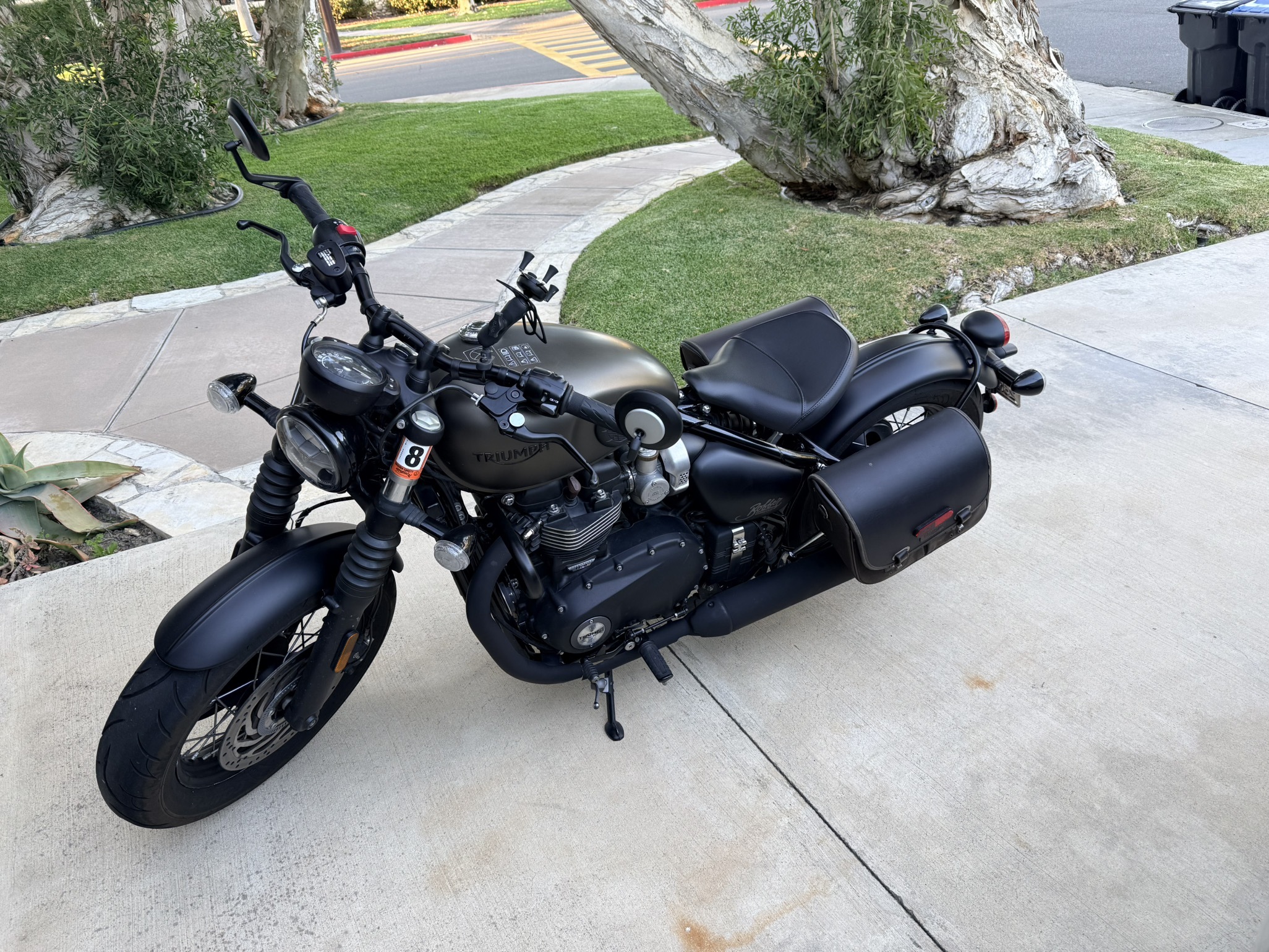 2020 Triumph BONNEVILLE BOBBER BLACK Standard motorcycle