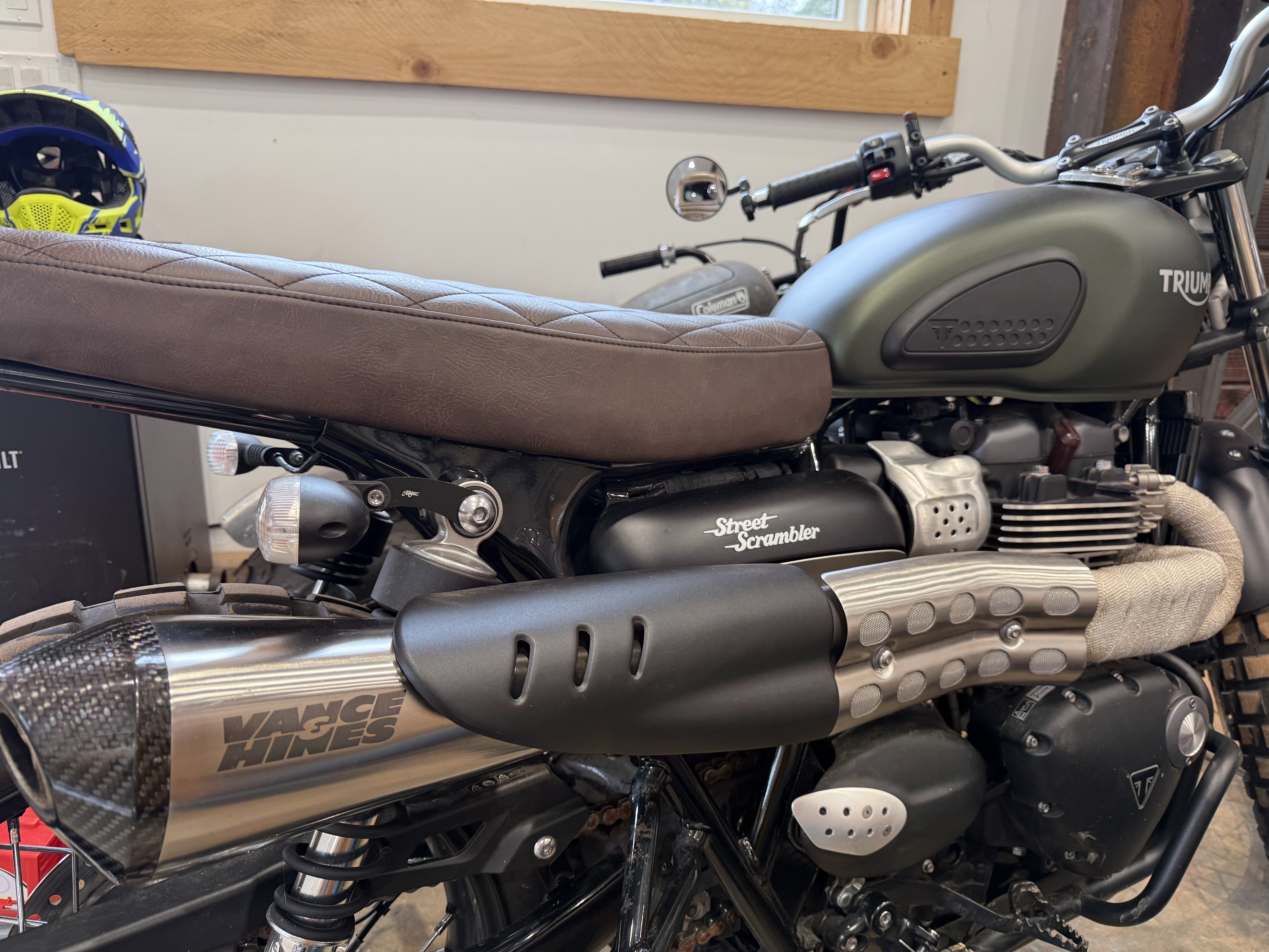 2018 Triumph STREET SCRAMBLER BASE in nevada city CA