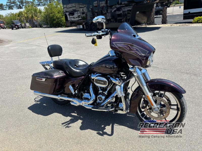 2017 Harley-Davidson Street Glide Special FLHXS SPECIAL in Myrtle Beach, SC