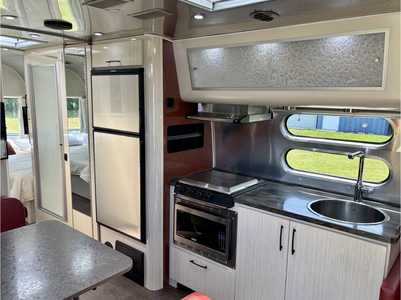 A photo of this 2019 Airstream INTERNATIONAL SERENITY 28RB TWIN